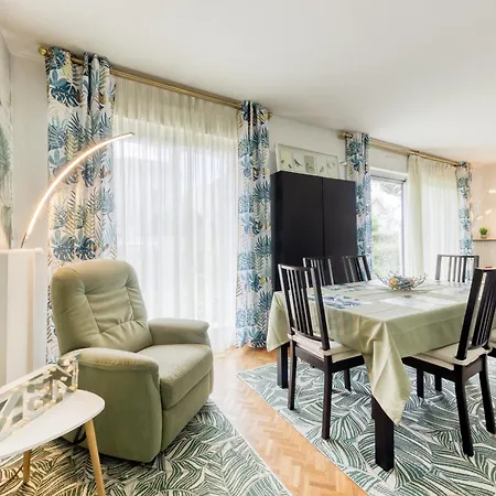 Disponible - 5mn Paris - Gare A Pied - Jardin Terrasse - 6 Pers - Centre - Proche Tous Commerces Et Transports - Wifi Maisons-Alfort