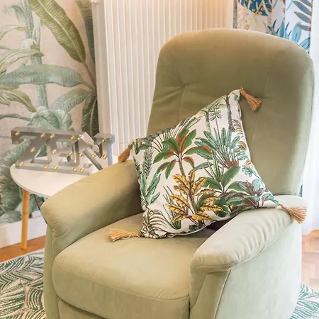 Apartmán Disponible - 5mn Paris - Gare A Pied - Jardin Terrasse - 6 Pers - Centre - Proche Tous Commerces Et Transports - Wifi *